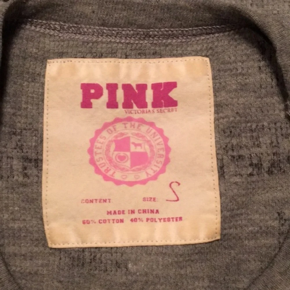 🔥4/$20 PINK Victoria’s Secret Thermal Top - sz SM - Picture 6 of 6